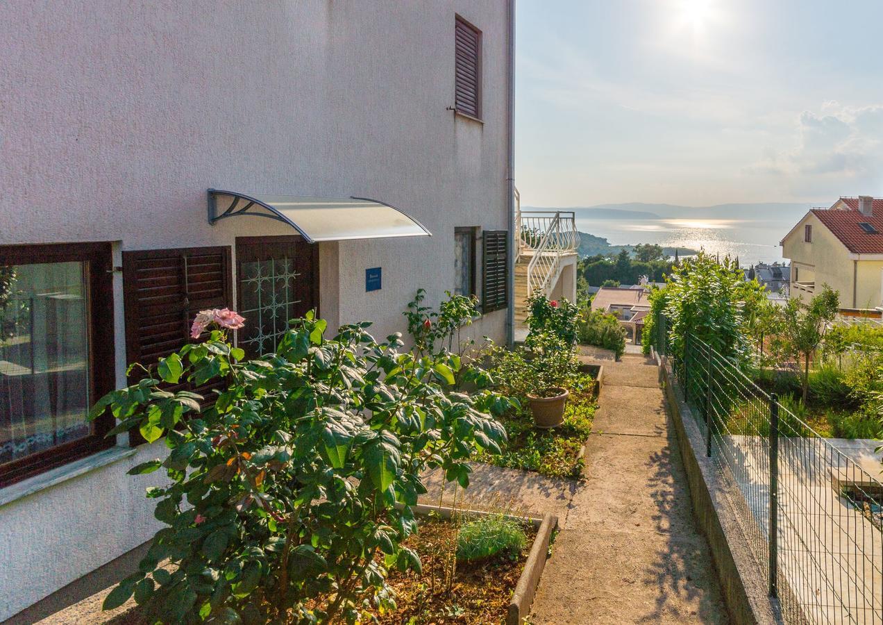 Apartment Domijan By El-Pi Tours Нівице Екстер'єр фото